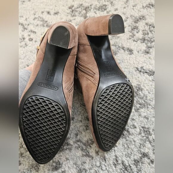 AEROSOLES Brown Ankle Booties with Gold Buckle - Picture 5 of 5